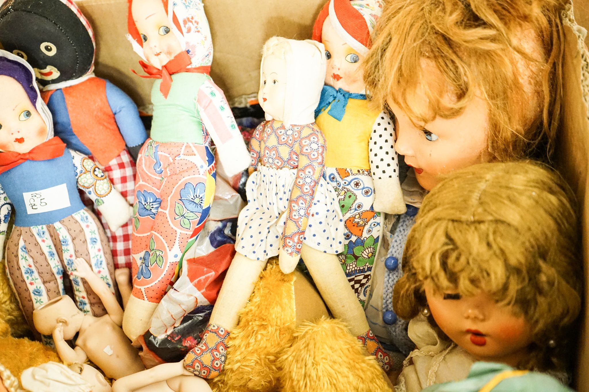 A quantity of mixed dolls, teddy bears and puppets